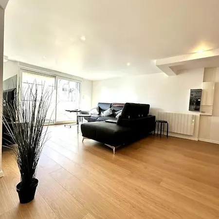 Belle Maison Renovee Dans Le Centre, Rue Au Calme Hébergement de vacances Caen